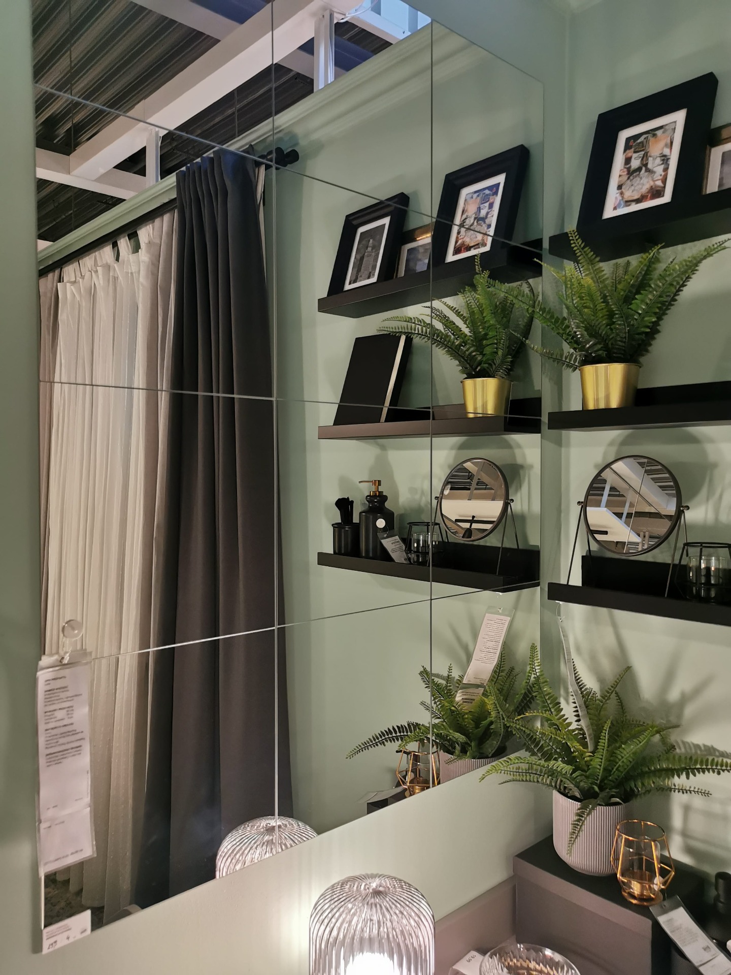 10 homes painted in Farrow & Ball Cooking Apple Green No.32